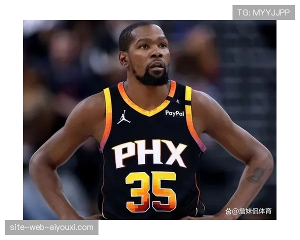 太阳缺少杜兰特后调整 布克承担更多组织任务